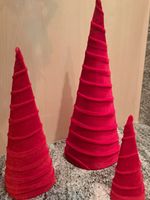 Weihnachten 3er Set Dekokegel roter Samt, Tischdeko
