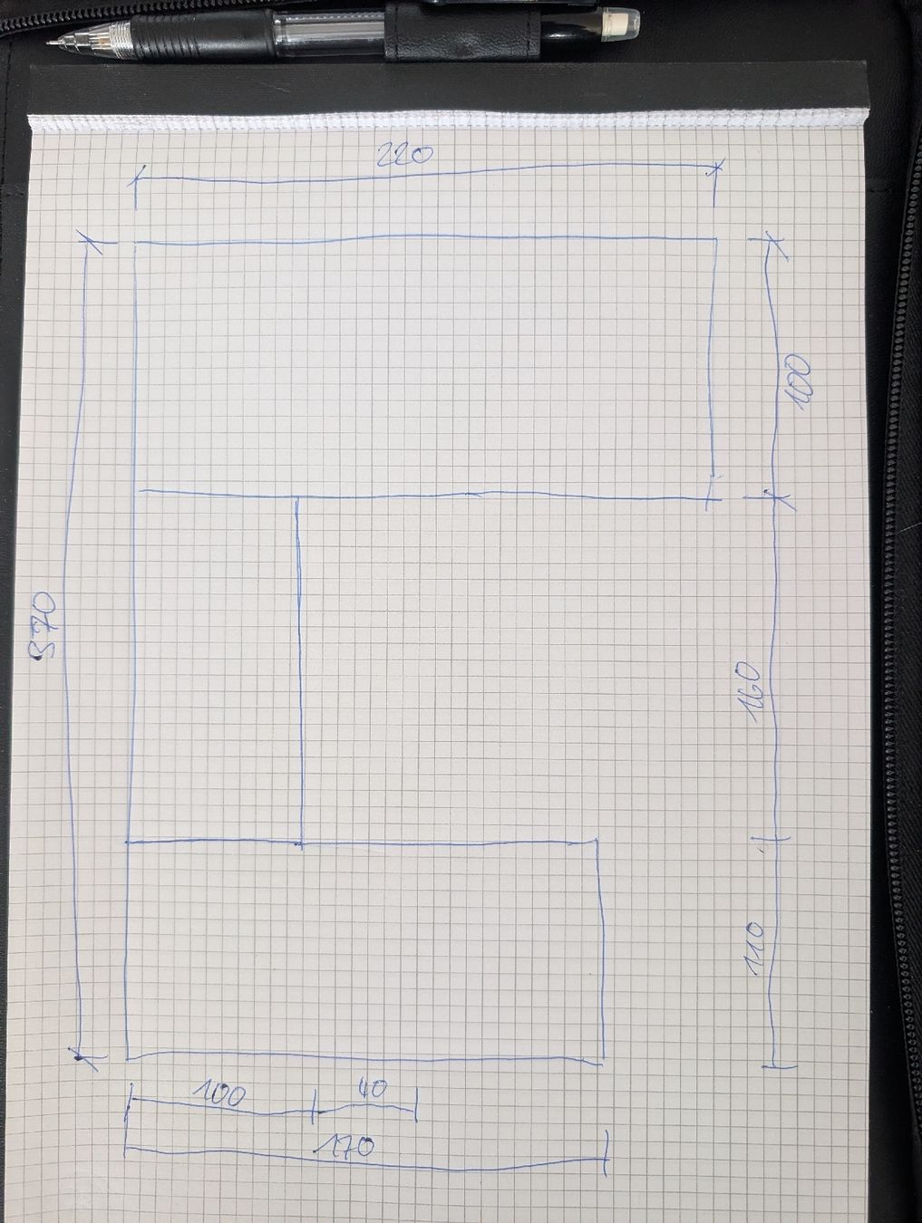 Sofas: Grosses Ecksofa mit Bettfunktion, Grau/Schwarz – Gebraucht aus Egolzwil von SharkyCH01 1