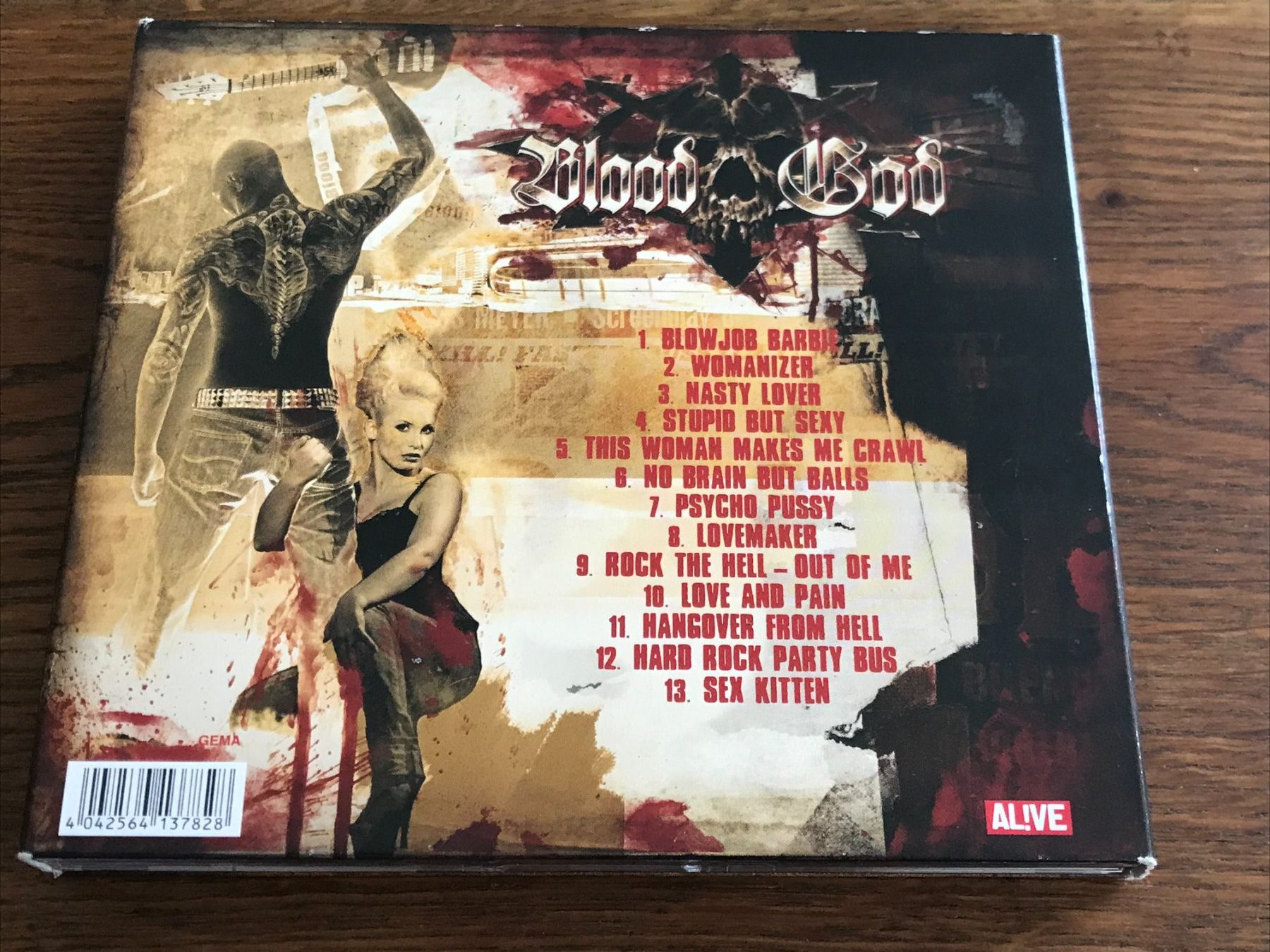 CD: BLOOD GOD - No Brain. But Balls! - 2 CD – Usato da Buchs AG venduto da Archie 2