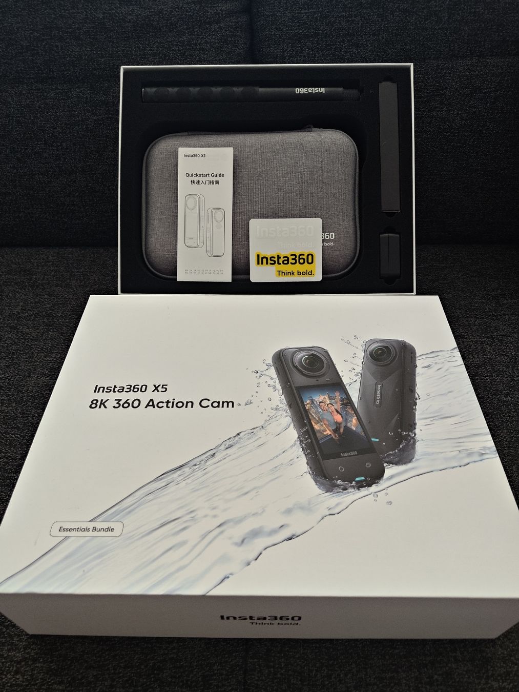 Insta360 Action Cam: Insta360 X5 8K Action Cam — Essentials Bundle – Usato da Haslen GL venduto da yan_8kz5 4