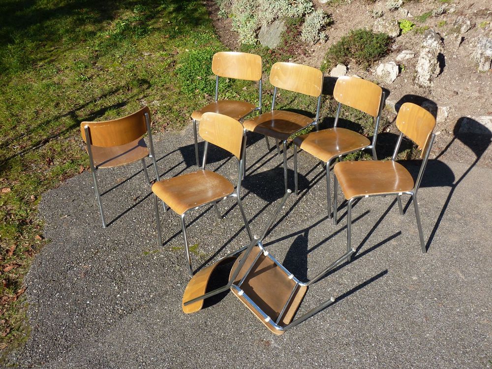 7 Stühle Holzstühle Stapelstühle Seminarstühle stapelbar 1