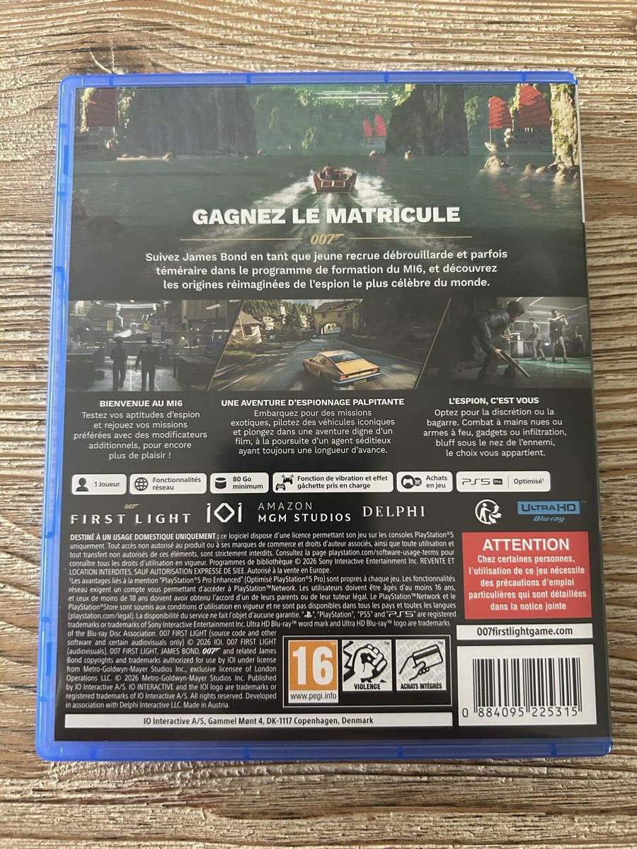 Sony Giochi: First light – Nuovo (secondo la descrizione) da St-Aubin-Sauges venduto da manhattanjazzclub 1