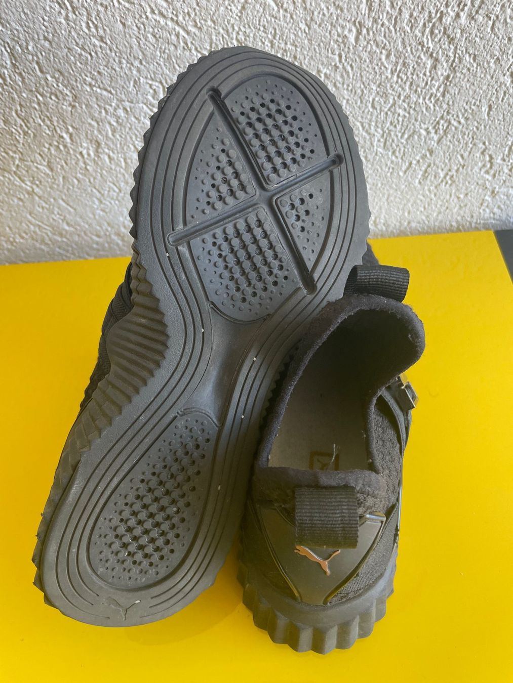 Puma Scarpe da donna: Sneakers Puma x Selena Gomez – Usato da Martigny venduto da ritonlgazon 2