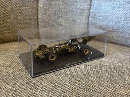Lotus 72D Ford  1972  1:43  neu mit Vitrine
