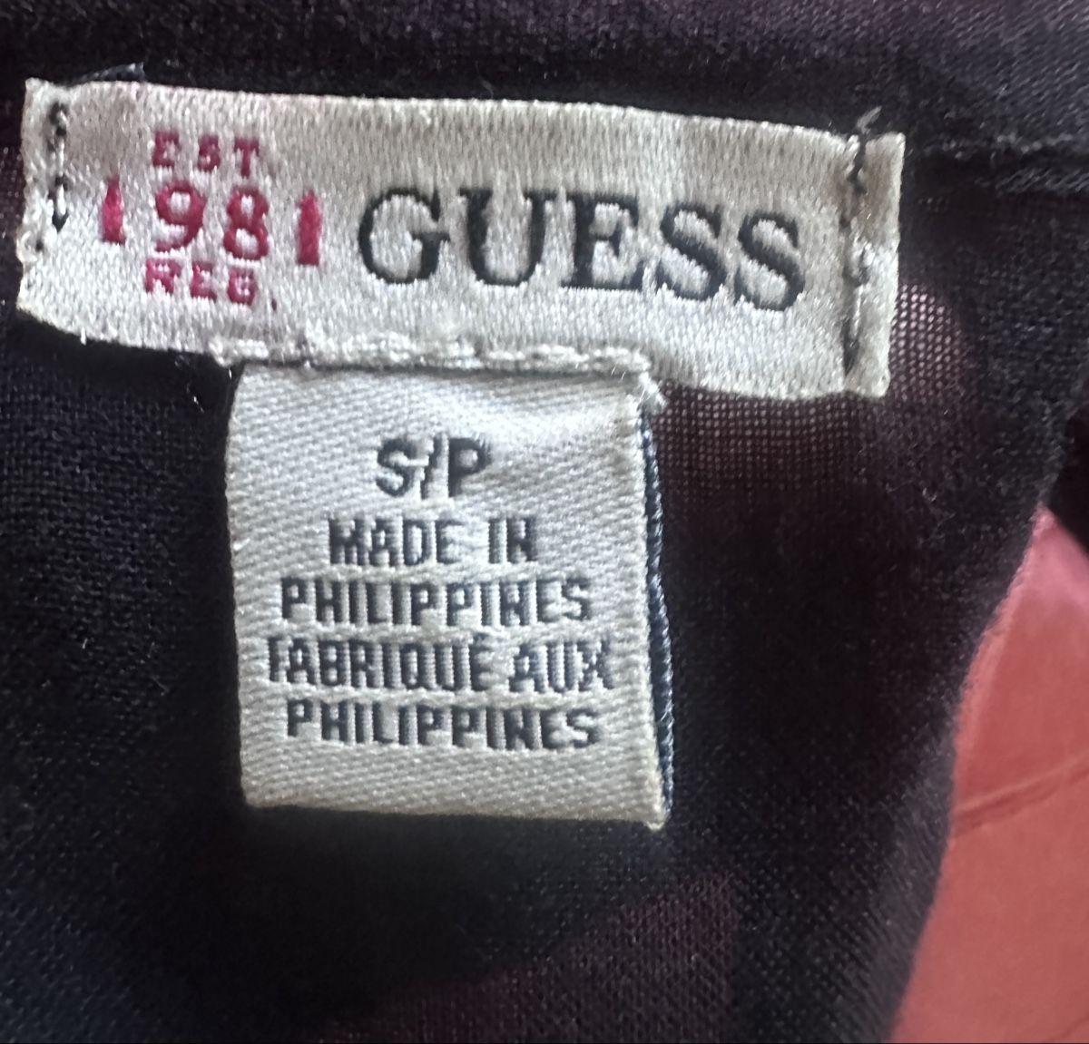 Guess Vestiti: Robe Guess noire neuve M – Nuovo e nell'imballaggio originale da Boussens venduto da sko_9w6t 2