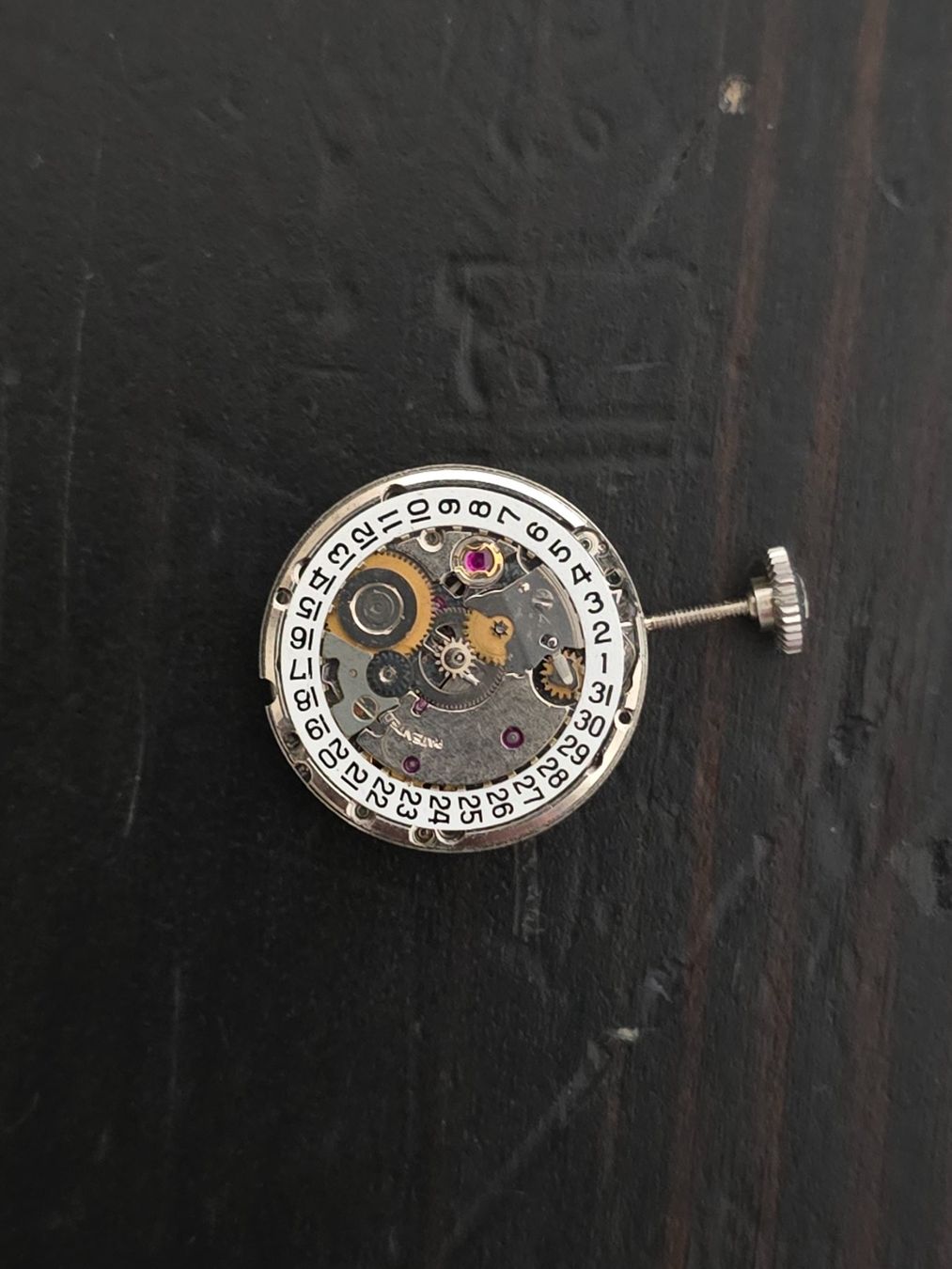 Montres: Mouvement 2671 – Défectueux à Tramelan par Nirdan
