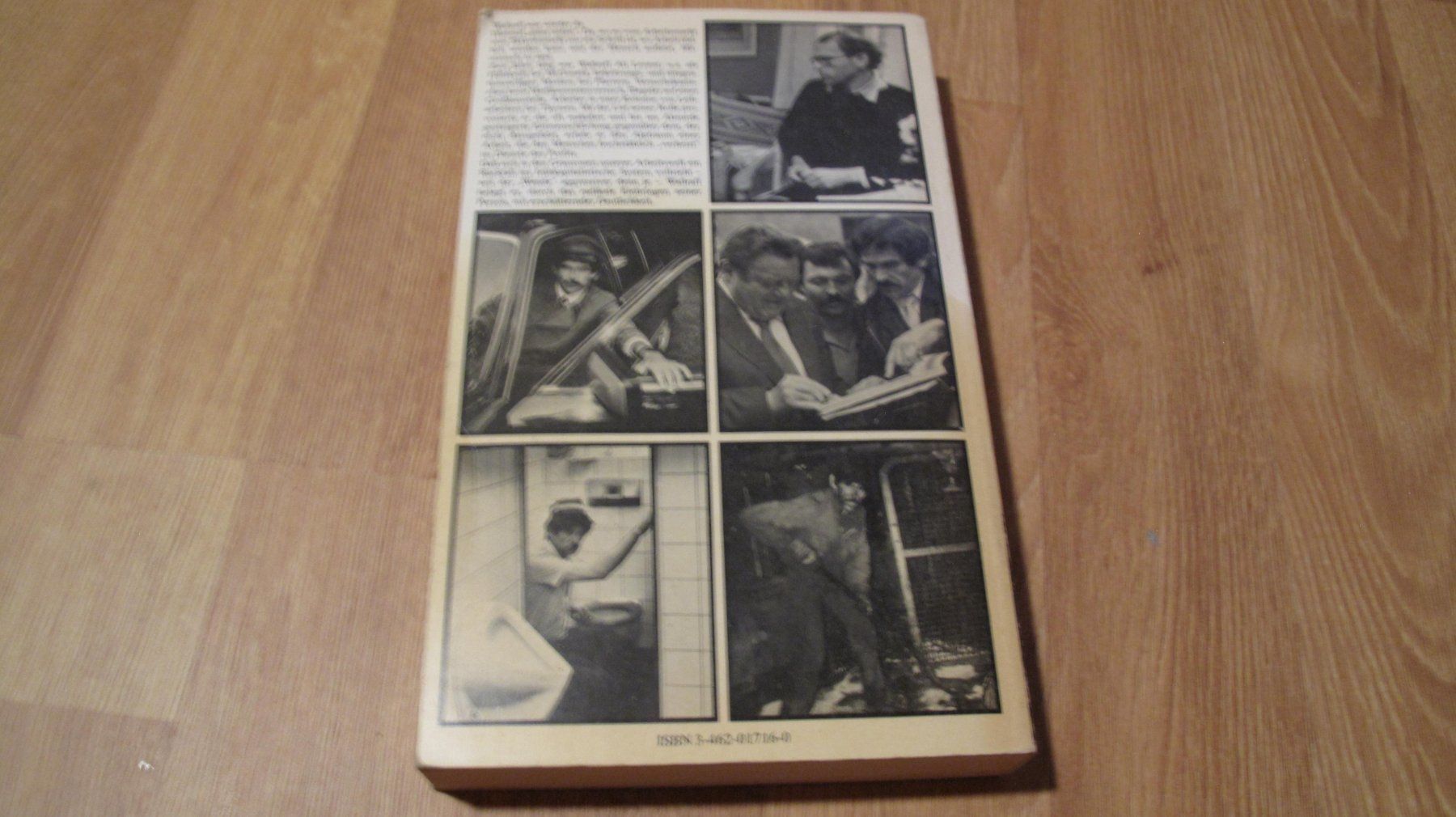 Libri: Günter Wallraff / Ganz unten – Usato da Berg TG venduto da Volker-Kampfgarten 1