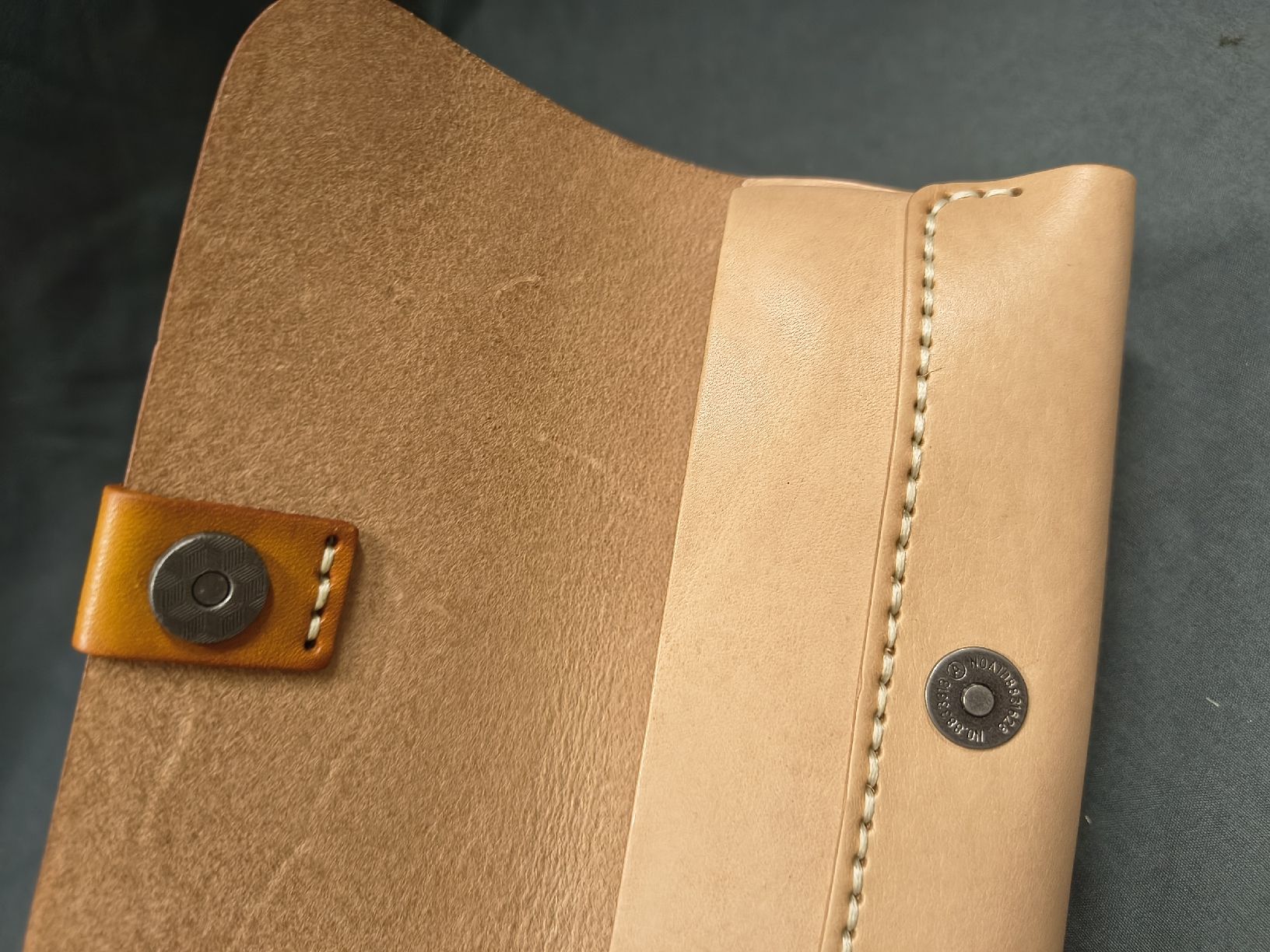 Borse: Leather eyeglass pouch, new – Nuovo e nell'imballaggio originale da Vevey venduto da cos-vero 1