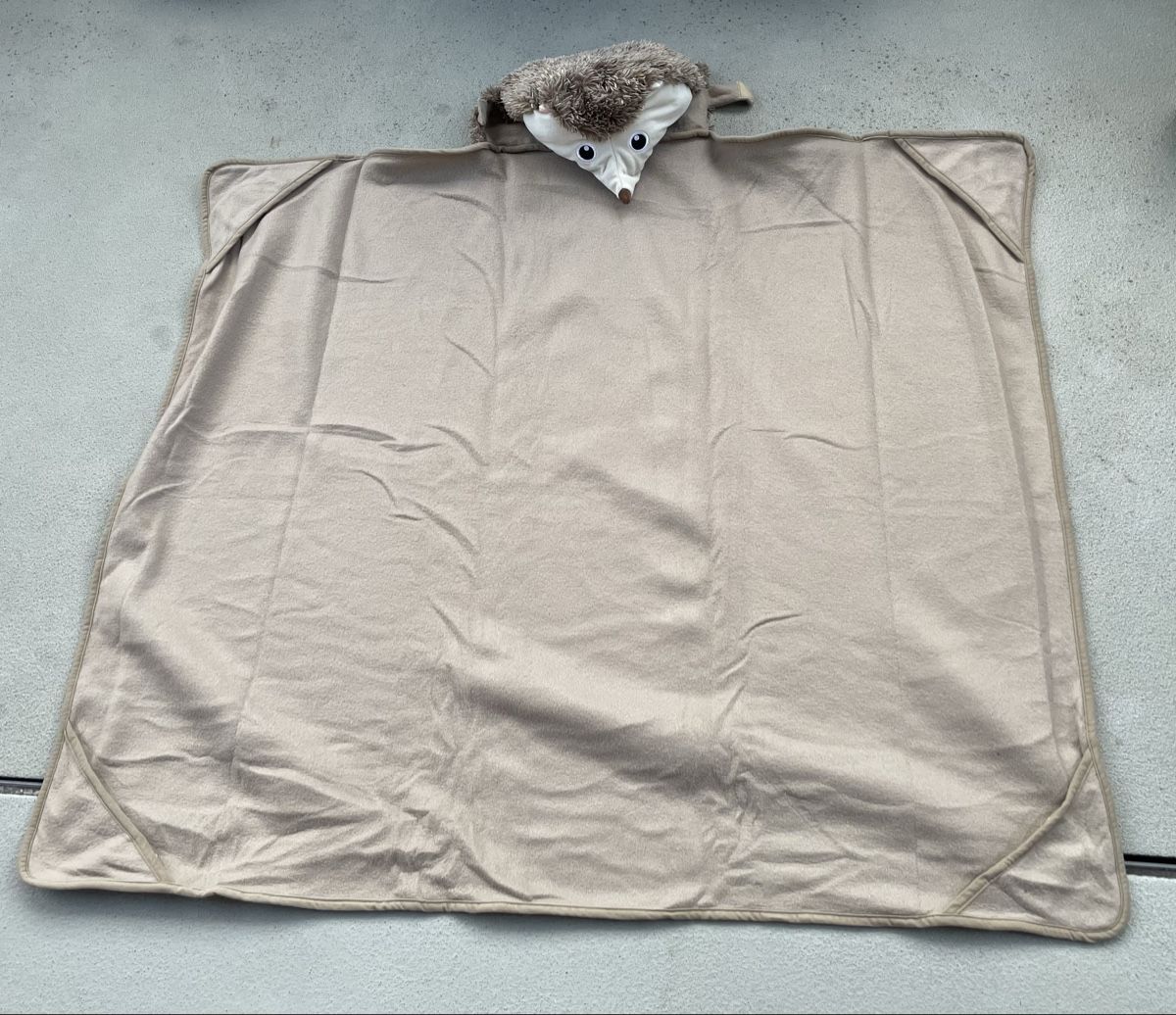 Couvertures: Kuscheldecke und Kinderschürze – Neuf (Voir description) à Rüfenacht BE par lavok 4