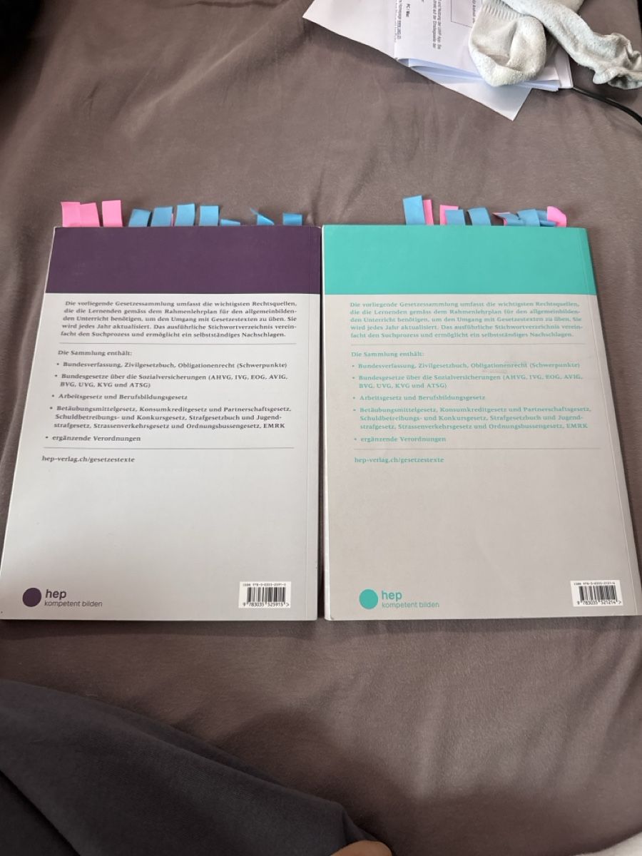 Bücher: Gesetzestexte 22/23 und 24/25 – Gebraucht aus Trimmis von Tolu613