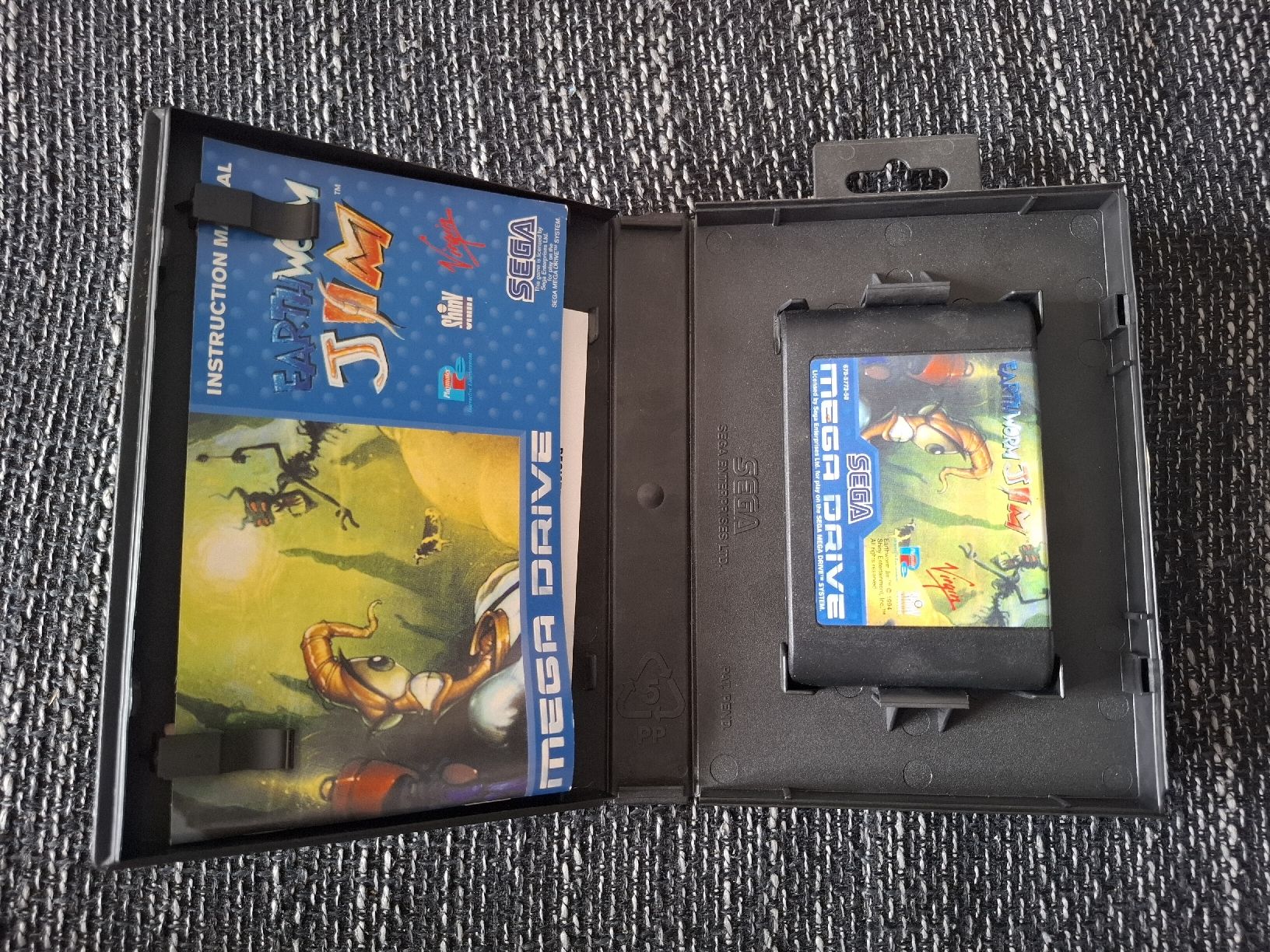 Earthworm Jim Sur Sega Mega Drive – Jeu Complet Pour Console PAL – Édition 1994 En Bon état