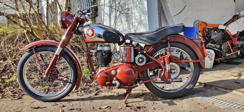 Route: Top restauriert Oldtimer BSA – D'occasion à Baar par The-blinker