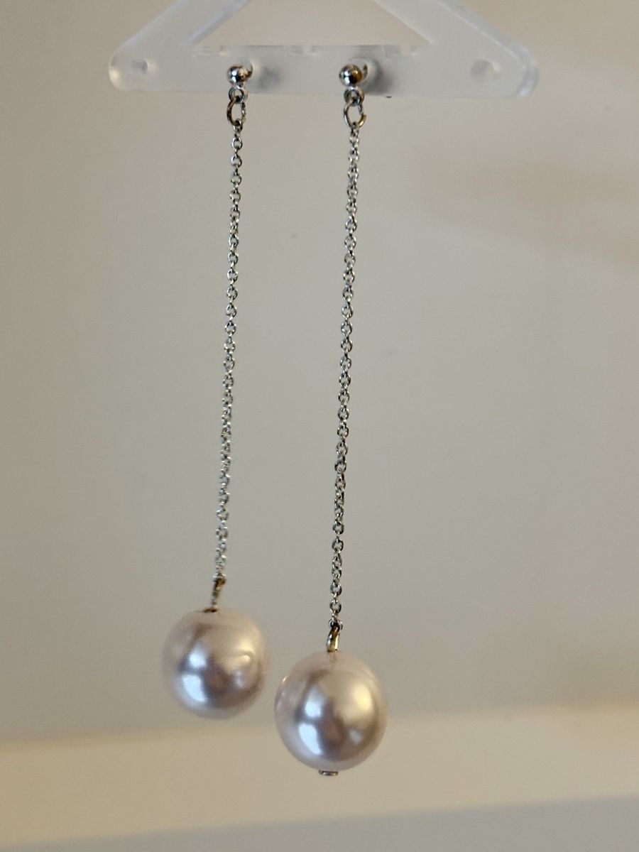 Orecchini pendenti & Orecchini a lobo: Silver 925 Pearl Drop Earrings – Usato da Nyon venduto da My_wardrobe 1