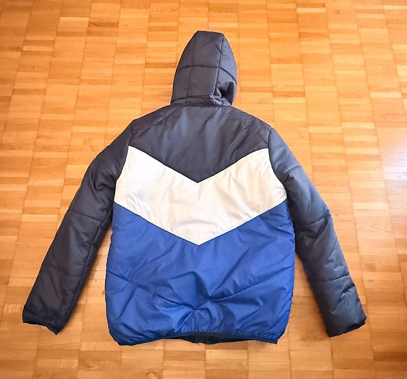 Giacche: ZSC Lions Steppjacke Gr. M – Usato da Zürich venduto da ynjd1234 1