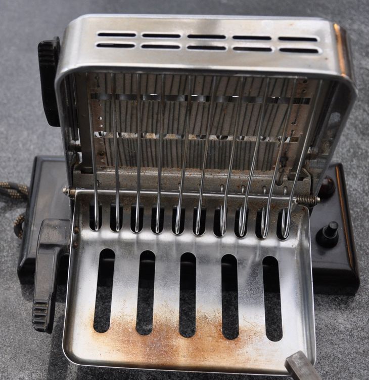 Retro Toaster JURA Typ 1122,in gutem Zustand, verwendbar.V22 Kaufen auf Ricardo