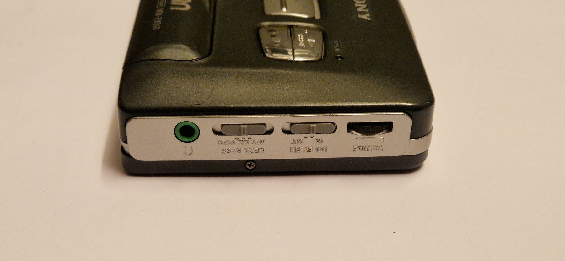 Sony Tragbarer Mediaplayer: Sony Walkman WM-EX510 Cassette Player – Defekt aus Zürich von  4