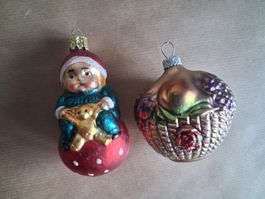 2 Vintage Glas Christbaumschmuck: Korbm.Früchte &Baby m. Ted