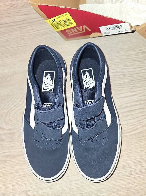 Scarpe da uomo: Vans NEU GR. 32 und 38 – Usato da Rodersdorf venduto da wer_6kyb 3