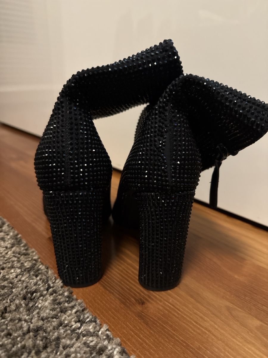 Zara Scarpe da donna: Glitzer Stiefel Schwarz – Nuovo (secondo la descrizione) da Uerikon venduto da Vanessita07 1