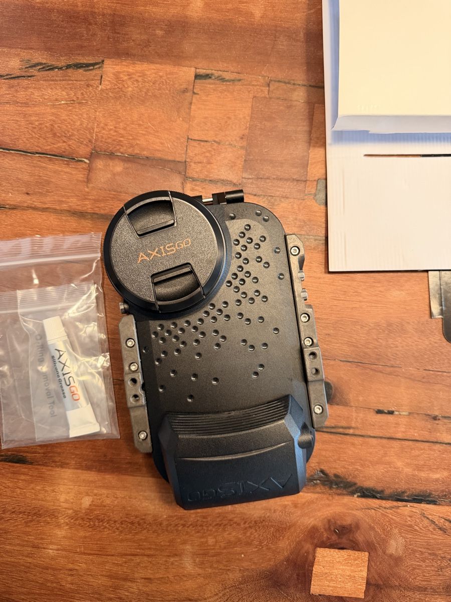 Lampade & Macchine fotografiche: AXIS Go underwater case for iPhone X – Usato da Zürich venduto da rawandworn