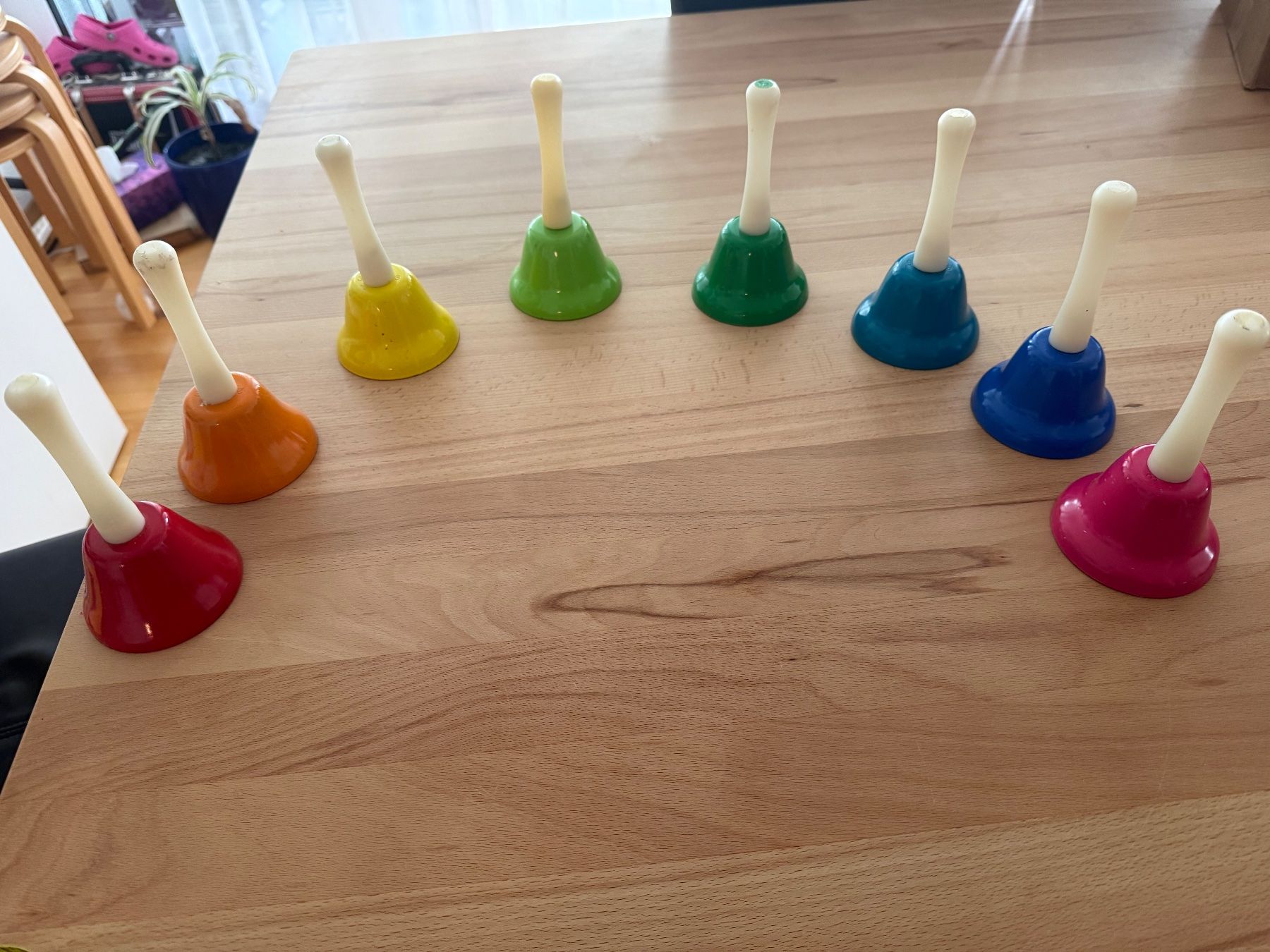 Campanacci mucche: Montessori small foot Handglocken-8er Set – Usato da Stäfa venduto da nale068