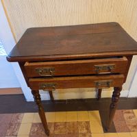 Petite table ancienne 77h 60x39