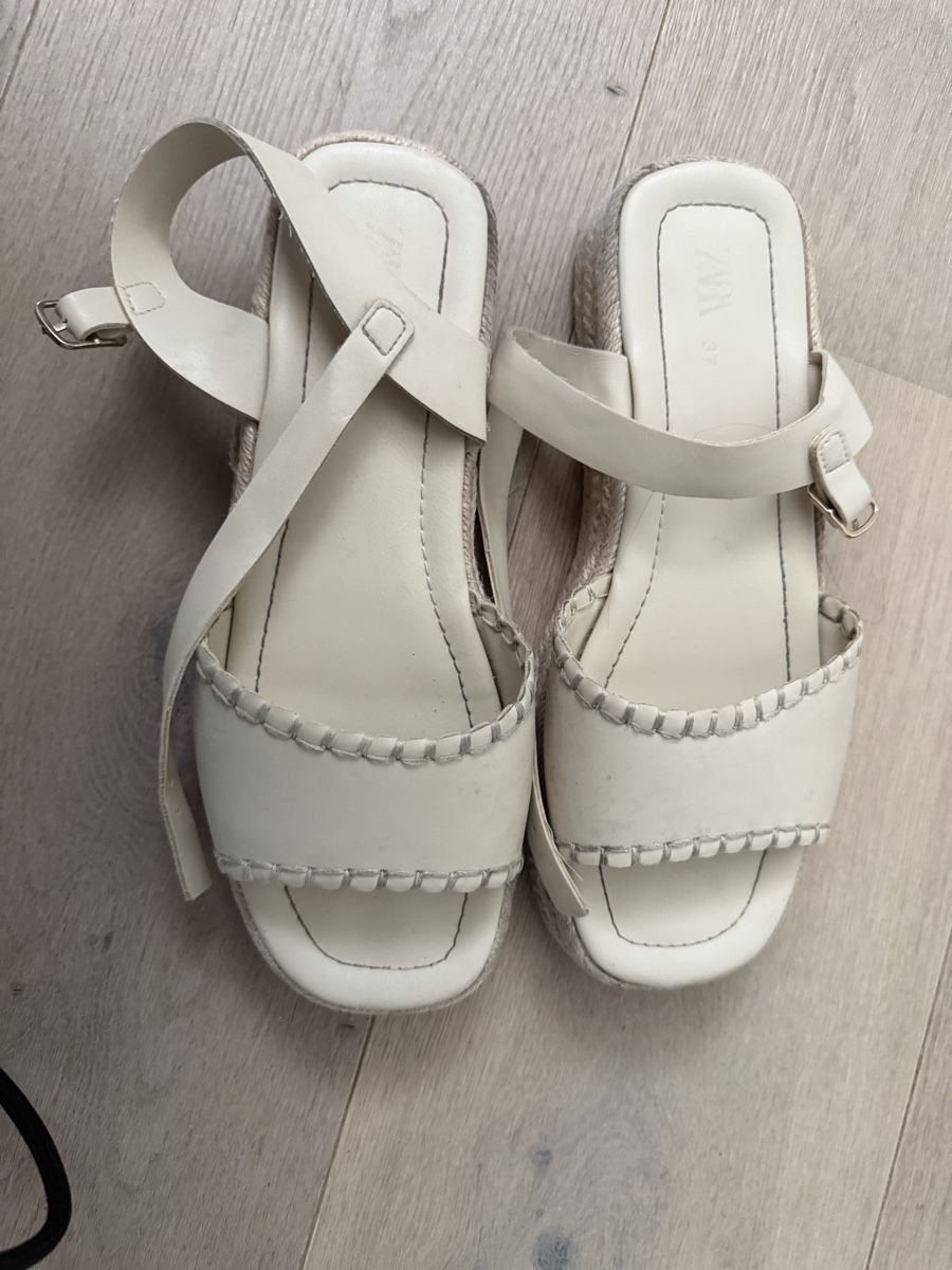 Zara Scarpe per ragazze: Zara Sandalen 37 – Nuovo (secondo la descrizione) da Wallisellen venduto da Nataschab0