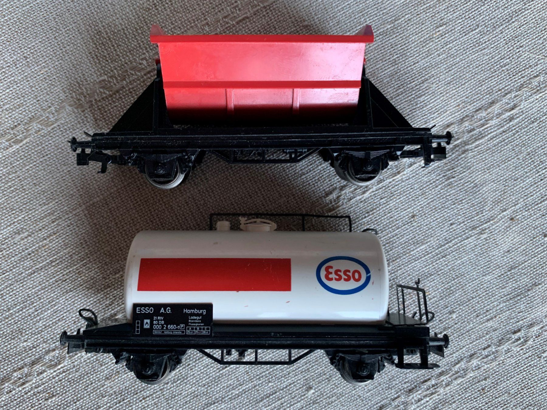 Märklin Modellini di ferrovie: 2 Märklin Güterwagen H0 – Usato da Volketswil venduto da zwitsch33 1