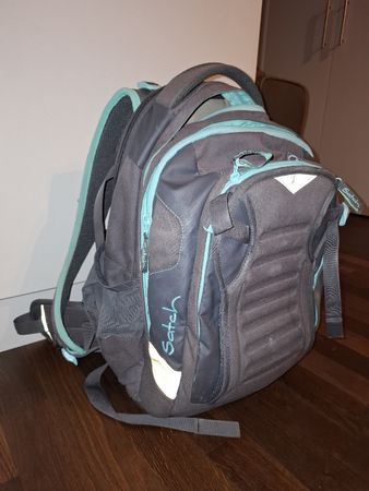 Satch Rucksack grau/tuerkis, guter Zustand