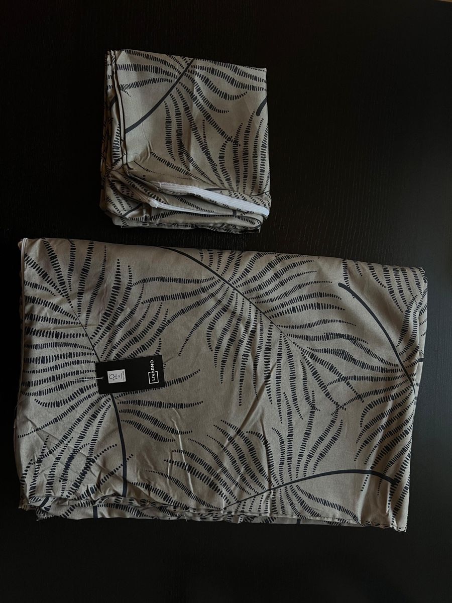Biancheria da letto: Bettwäsche, Grösse 200x140cm - Gratisversand – Nuovo (secondo la descrizione) da Frutigen venduto da lurit 1