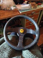 Momo Lenkrad mit Golf 2 Nabe
