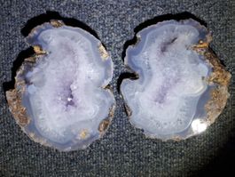Achat Geoden Blau+ 12cm Paar mit Amethyst Rarität