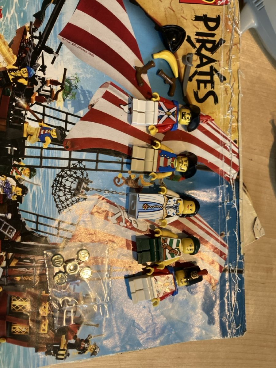 Lego Baukästen: Lego 6243 Brickbeard‘s Bounty – Gebraucht aus Glarus von Jhuber78 4