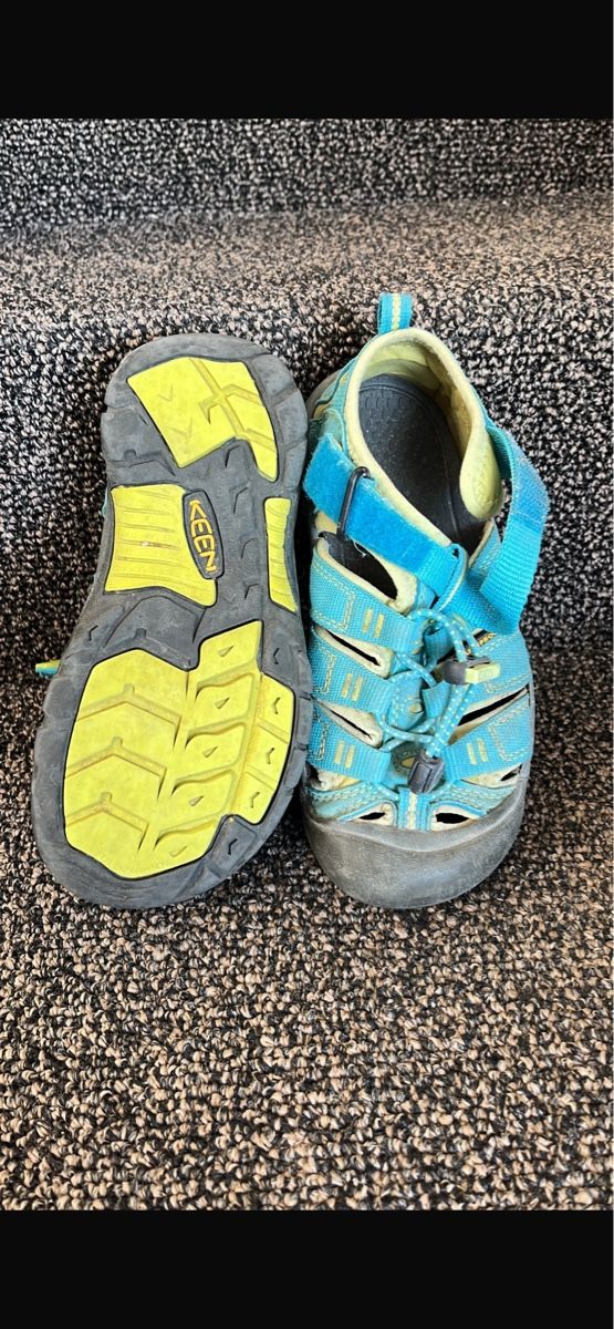 Keen Chaussures hommes: Keen Sandalen – D'occasion à Urnäsch par Mischou87