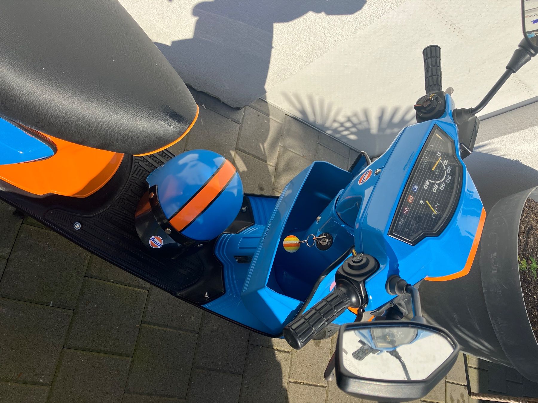 Yamaha Scooter: Retro Roller Yamaha 1985 mit Helm – Nuovo (secondo la descrizione) da Oberglatt ZH venduto da albarpitsch 6