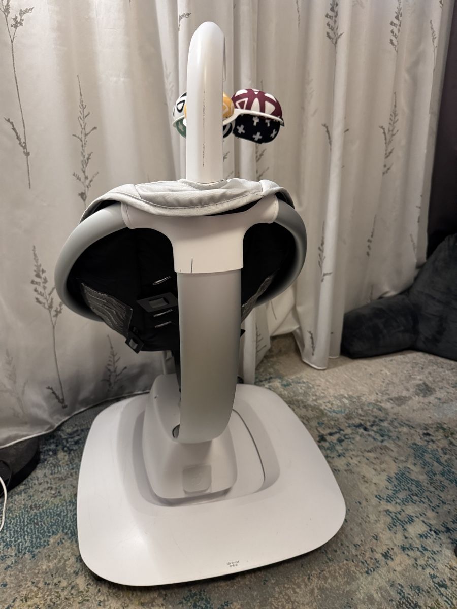 4moms Wippen & Schaukeln: 4moms mamaRoo 5 – Gebraucht aus Widnau von d.vm 2