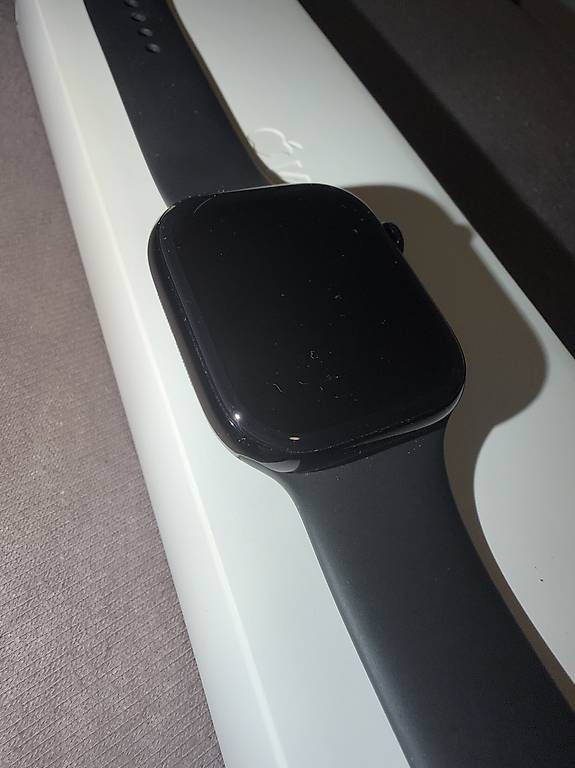 Apple Smartwatch: Apple Watch 10 GPS 46mm. – Usato da Scherzingen venduto da bil_lvn2 2