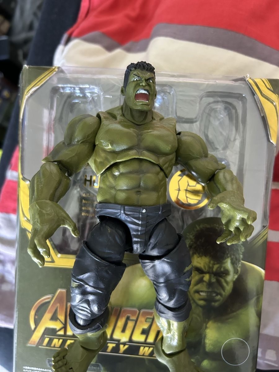 Marvel Statuette: S.h.figurarts Hulk Actionfigur – Usato da Scherzingen venduto da SER_610 9