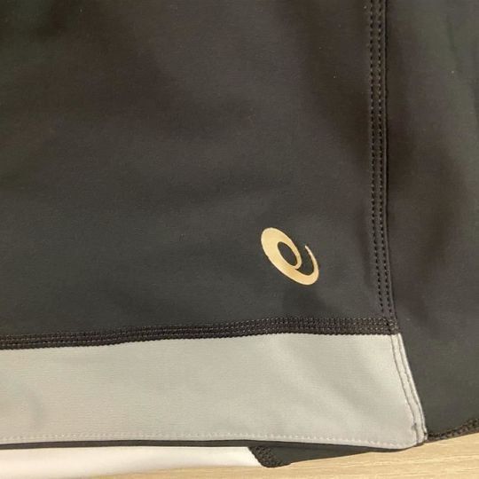 Asics Leggings: Leggings "Asics" de course " Taille 42 Neuf – Neu (gemäss Beschreibung) aus Genève von TradeCH 2
