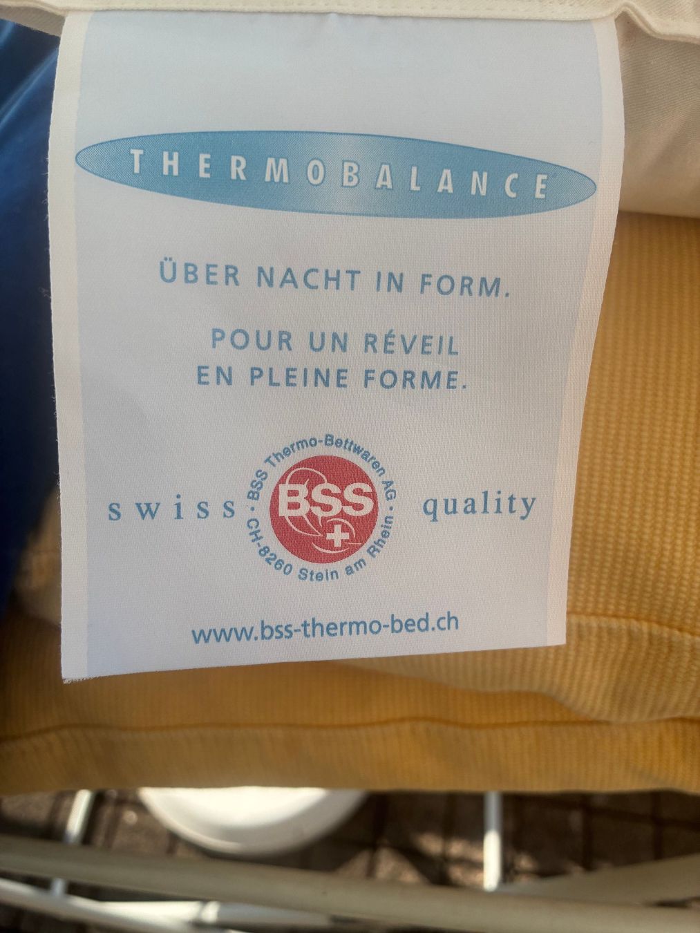 Cuscini: Bett Kopfteil mit Kissen Set – Usato da Thalwil venduto da figueres 5
