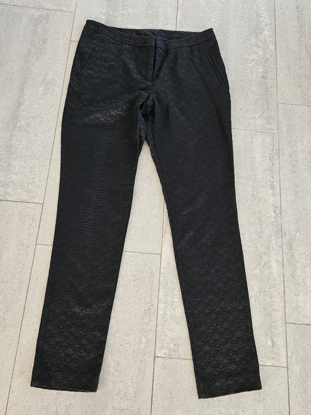 H&M Pantaloni: Hose H&M – Usato da Wiesendangen venduto da Sinhuk 1