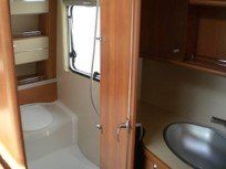Mobilhome: Fendt Topas 520 TFB mit Schutzdach – Usato da St. Pantaleon venduto da whity75 8