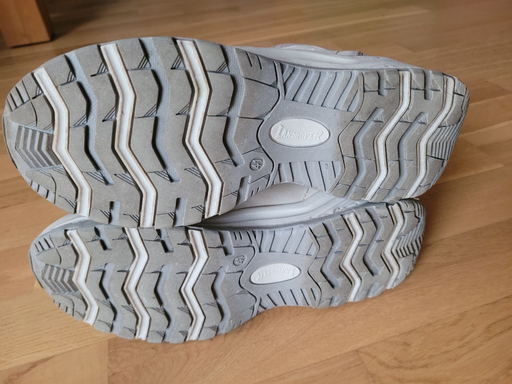 Damenschuhe: Winterschuhe Landrover Gr. 41 – Neu (gemäss Beschreibung) aus Lyss von Infinia 1