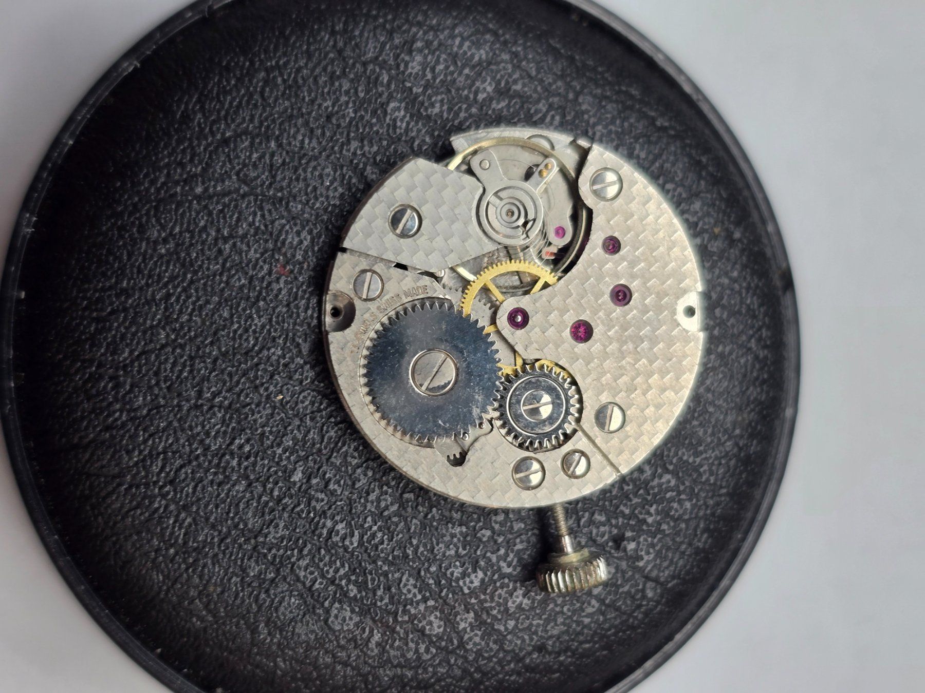 Orologi: Peseux 7040 pour pièces – Difettoso da Tramelan venduto da Nirdan 1