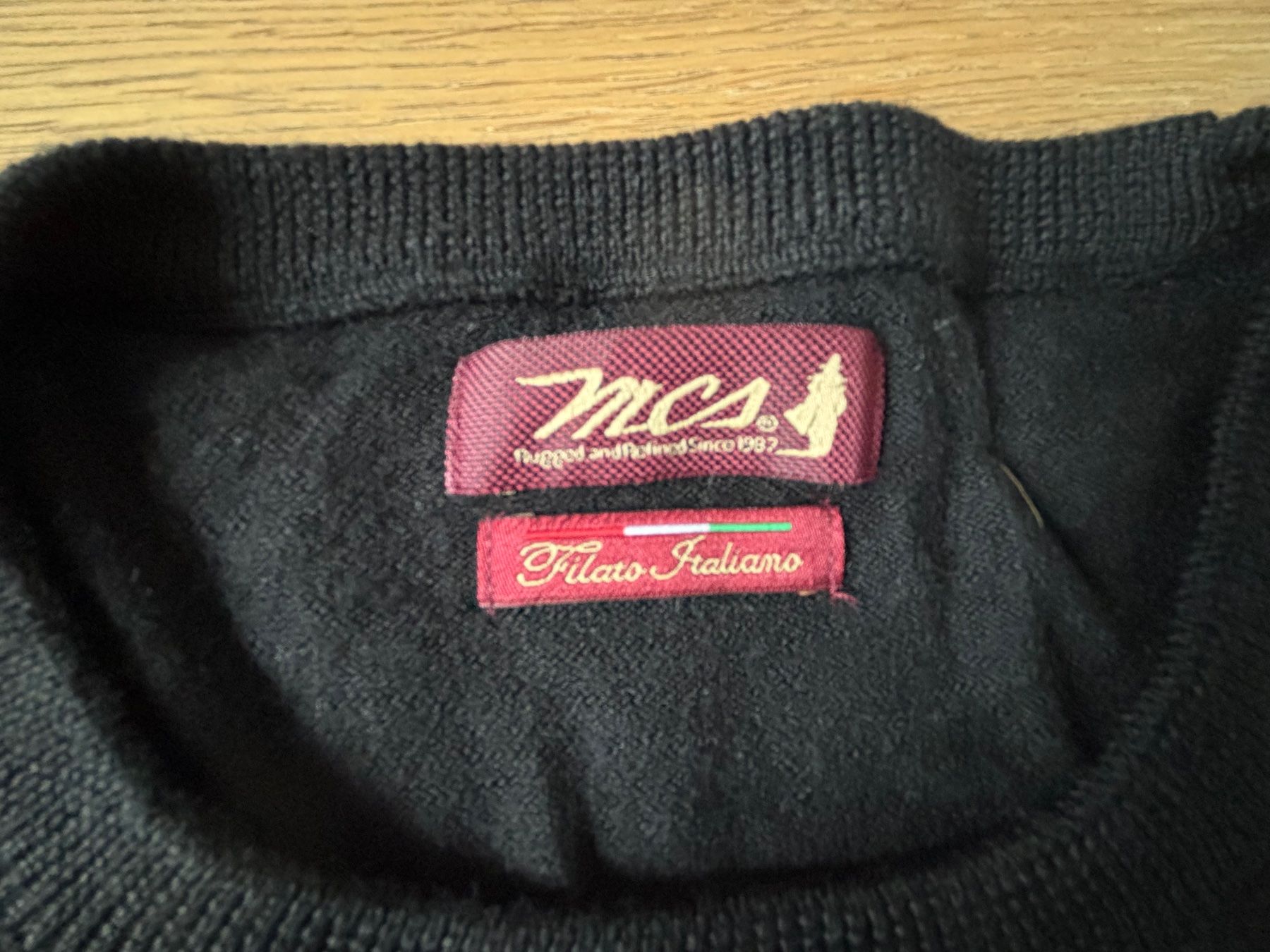 Pullover & Sweatshirts: Schwarzer Merinowolle Pullover Gr. L – Gebraucht aus Freienstein von Jessy024 1