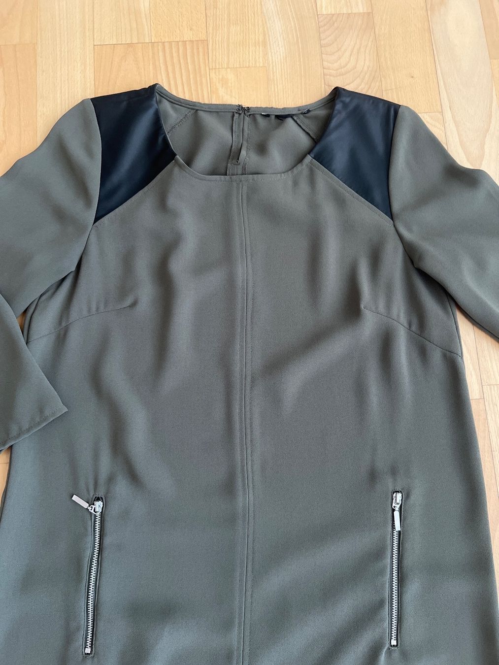 Vestiti: Kleid Gr. 38/40 – Usato da Abtwil SG venduto da ale2002 1