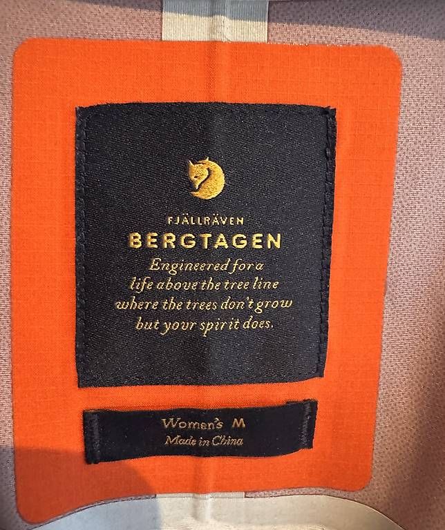 Jacken: Fjällräven Bergtagen Eco Shell Jacke  M  – Gebraucht aus Schlieren von schiggiZH 2