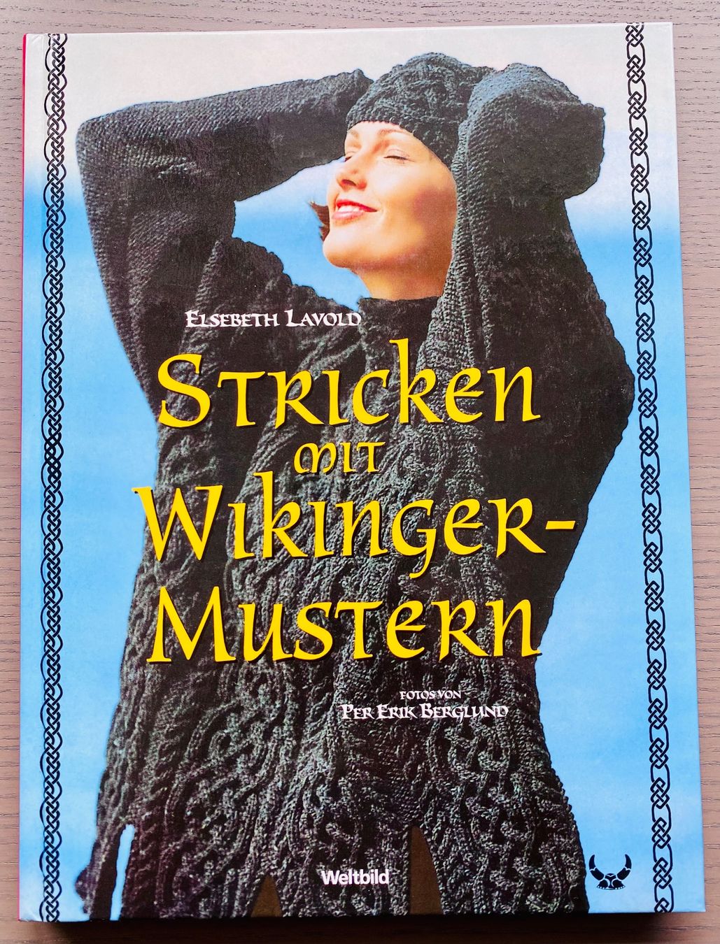 Bücher: Buch "Stricken mit Wikinger-Mustern" – Gebraucht aus Reichenburg von Noxima