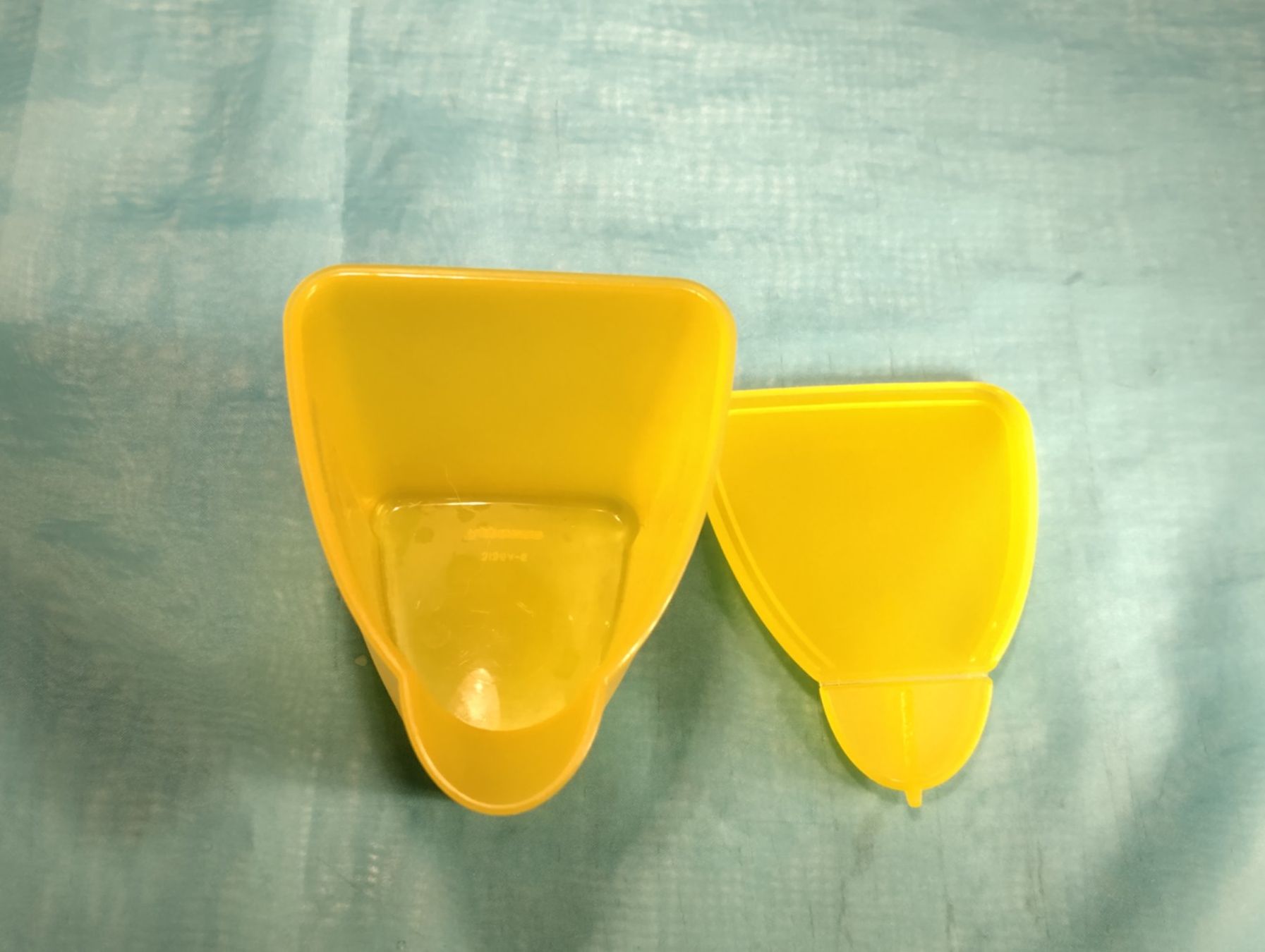 Tupperware Contenitori & Simili: Tupperware Behälter, Milchkännchen, gelb – Nuovo (secondo la descrizione) da Bellach venduto da JingleCherry 4