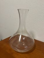 Elegante Glas- Karaffe